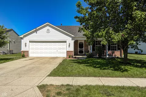 1406 Fall Ridge Dr, Brownsburg, IN 46112