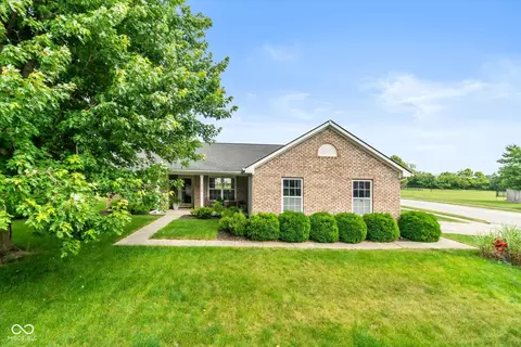 4530 Golden Hinde Way, Noblesville, IN 46062