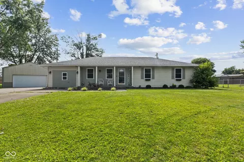 740 Linden Dr, Seymour, IN 47274