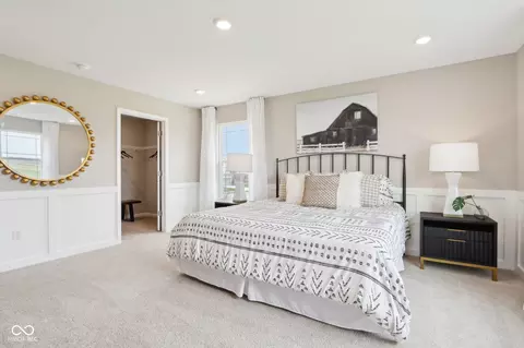 Bedroom - 6718 Elden Dr, Indianapolis, IN 46221 photo 13 of 14