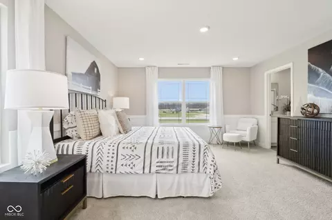 Bedroom - 6718 Elden Dr, Indianapolis, IN 46221 photo 11 of 14