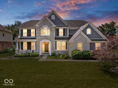 10461 Creektree Ln, Fishers, IN 46038