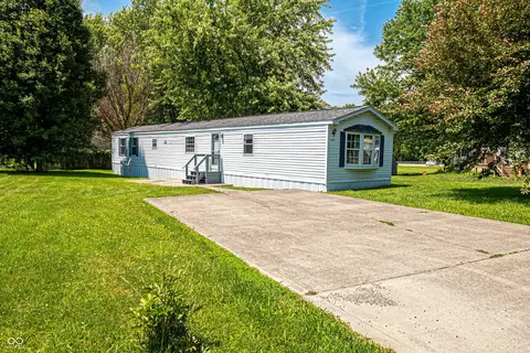 292 Bubble Loo Rd, Cloverdale, IN 46120