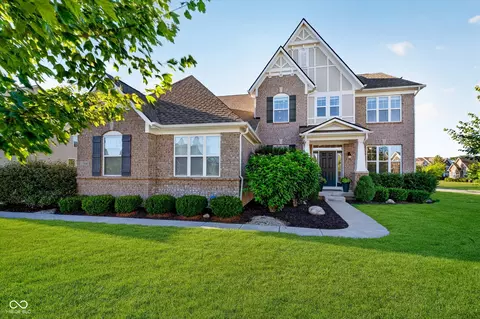 13304 Talbott Dr, Fishers, IN 46037