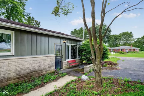 Exterior - 11573 E County Road 600 N, Forest, IN 46039 photo 2 of 6