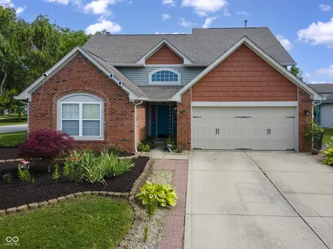 706 Woodcote Ln, Brownsburg, IN 46112