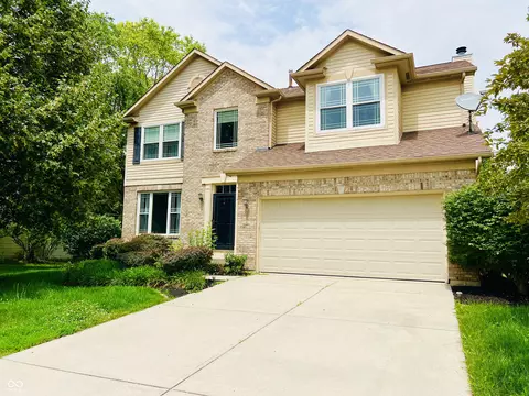 5400 Wakefield Dr S, Greenwood, IN 46142