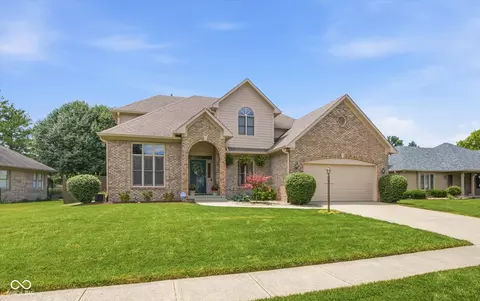 7814 Santolina Dr, Indianapolis, IN 46237