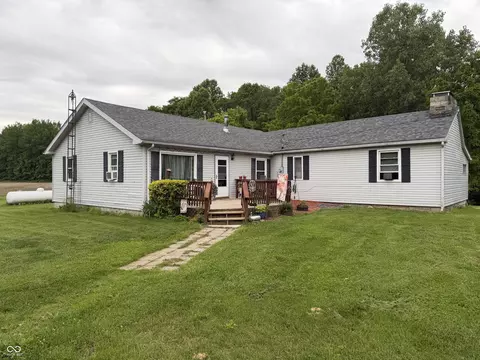 11152 Lewis Rd, Laurel, IN 47024