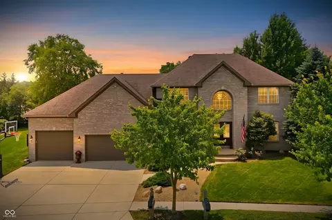 17275 Blue Moon Dr, Noblesville, IN 46060