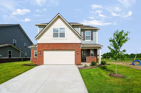 2746 Salem Pl, Greenwood, IN 46143