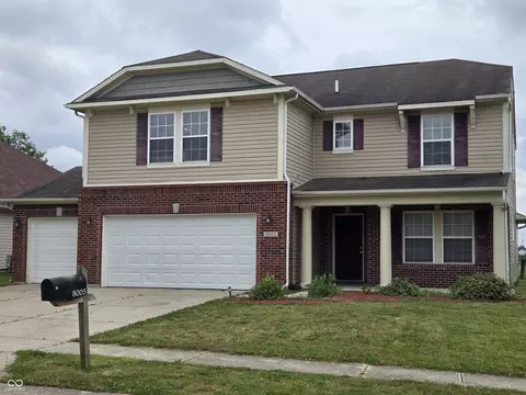 8005 Harshaw Dr, Indianapolis, IN 46239