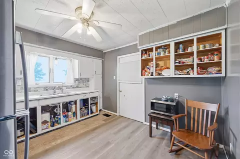 Kitchen - 107 West St, Dunreith, IN 47337 photo 2 of 3