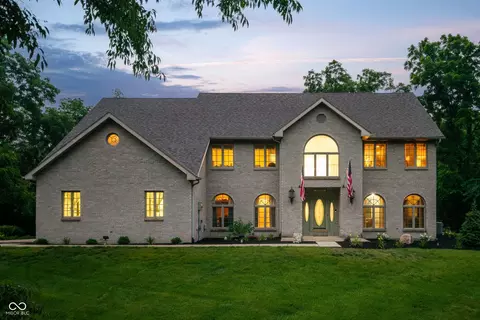 2084 Deer Run Dr, New Castle, IN 47362