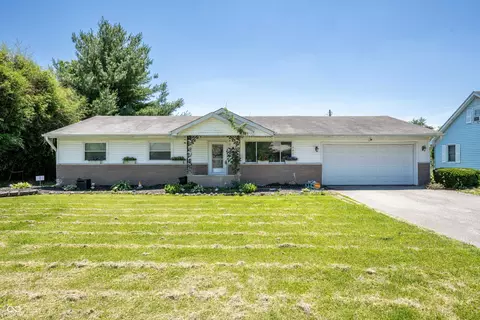 741 Wanda St, Scottsburg, IN 47170