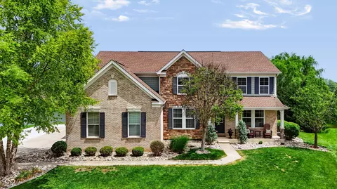 3222 Cherokee Cir, Bargersville, IN 46106