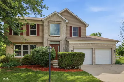 630 Creston Point Cir, Indianapolis, IN 46239
