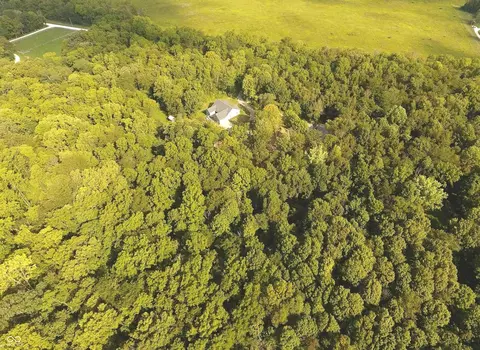 355 E Johnson Bridge Rd, Williamsport, IN 47993