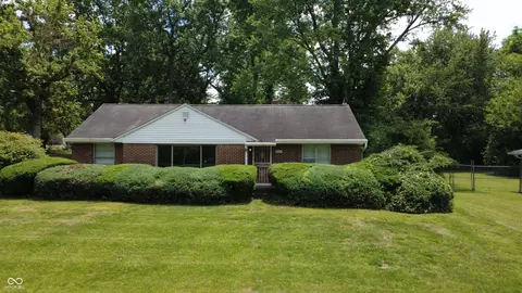 4537 E 42nd St, Indianapolis, IN 46226