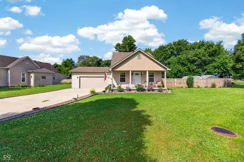 1098 Wilson Way, Franklin, IN 46131