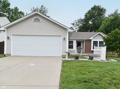 6604 Bertha St, Indianapolis, IN 46241