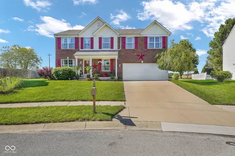 5044 Haywood Ln, Plainfield, IN 46168
