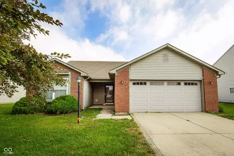 1782 Cold Spring Dr, Brownsburg, IN 46112