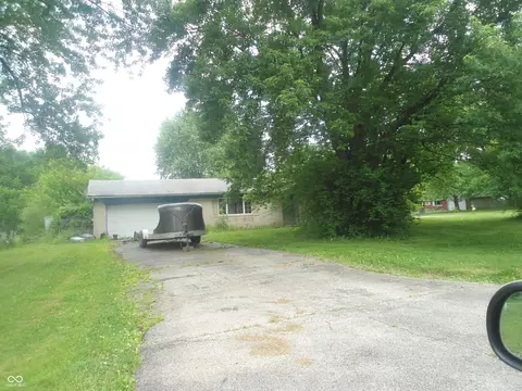 8029 Jeff Rd, Indianapolis, IN 46217