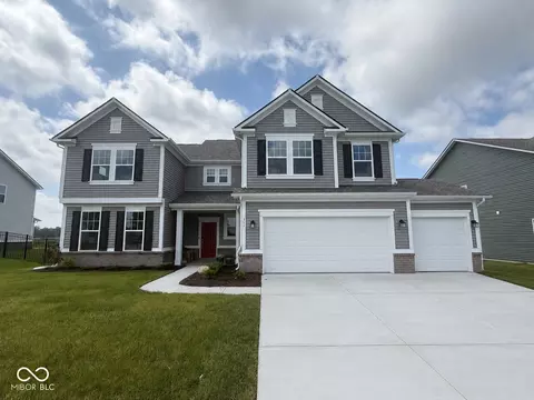 357 N Bur Oak Dr, Mooresville, IN 46158