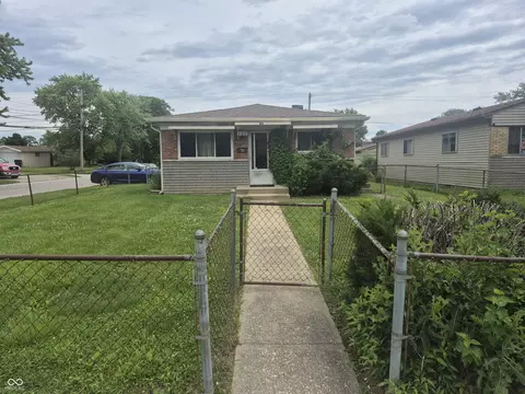 185 N 9th Ave N, Beech Grove, IN 46107