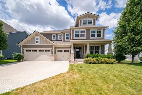 10490 Sanford Ct, Fishers, IN 46040