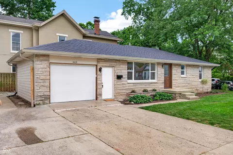 605 8th, Columbus, IN 47201