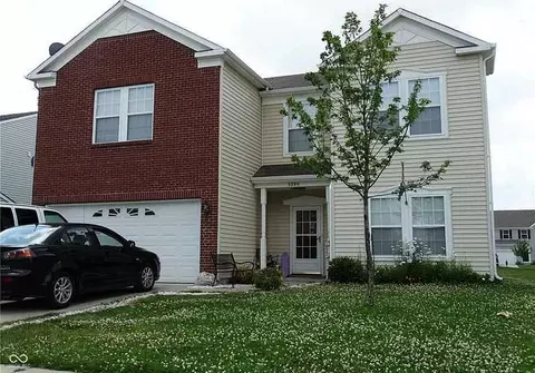 3290 Holt St, Whiteland, IN 46184