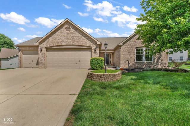 1340 Shortridge Dr, Greenwood, IN 46143