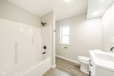 Bath - 159 Garden Dr, Pendleton, IN 46064 photo 1 of 3