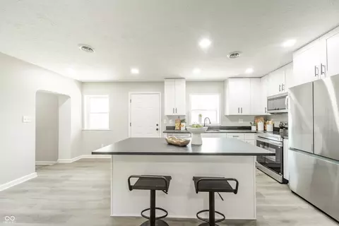 Kitchen - 159 Garden Dr, Pendleton, IN 46064 photo 1 of 6