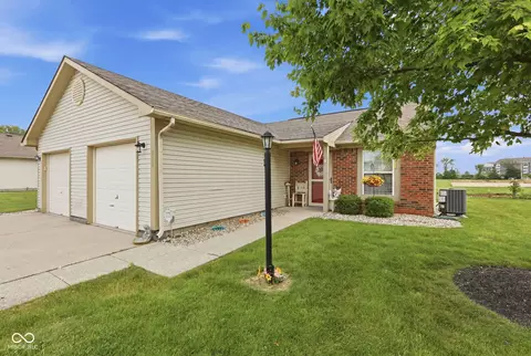 111 Woodberry Dr, Danville, IN 46122