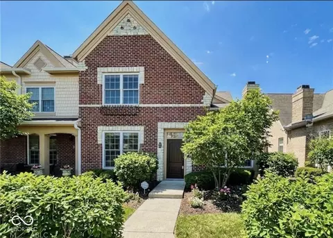 6691 Beekman Pl #TOWNHOME A, Zionsville, IN 46077