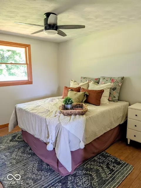 Bedroom - 8091 S 100 E, Pendleton, IN 46064 photo 3 of 3
