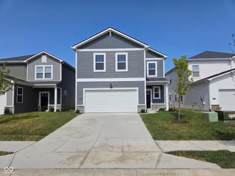 3808 Riverstone Dr, Whitestown, IN 46075