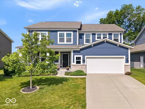 220 Dovetree Dr, Danville, IN 46122