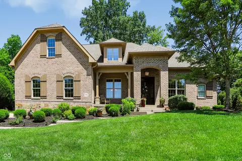 4946 Morgans Creek Ct, Carmel, IN 46033