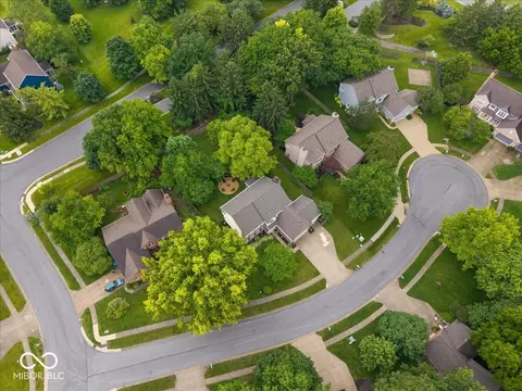 View/Area - 6279 Dover Ct, Fishers, IN 46038 photo 1 of 2