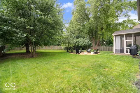 Exterior - 6279 Dover Ct, Fishers, IN 46038 photo 7 of 7
