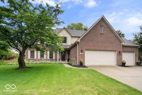 Exterior - 6279 Dover Ct, Fishers, IN 46038 photo 3 of 7