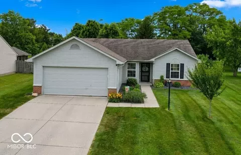 121 Brixton Woods East Dr, Pittsboro, IN 46167