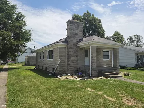 246 N Maple St, Osgood, IN 47037