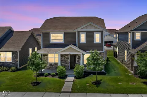 2606 Plano Dr, Whitestown, IN 46075