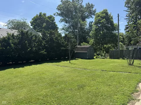 Exterior - 206 6th St, Covington, IN 47932 photo 3 of 4
