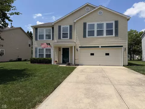 632 Runnymede Ct, Greenfield, IN 46140